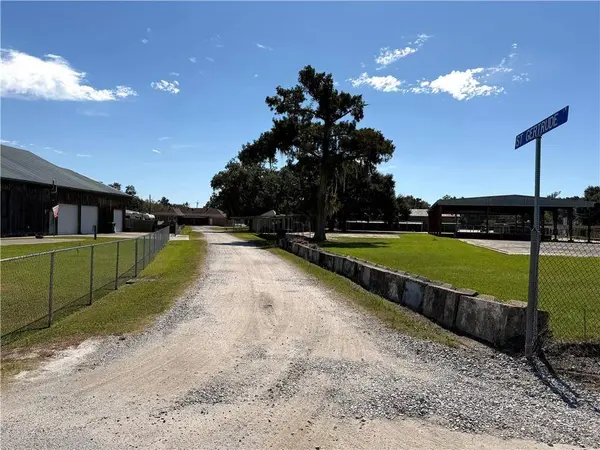 141 ST. GERTRUDE LN, Des Allemands, LA 70030