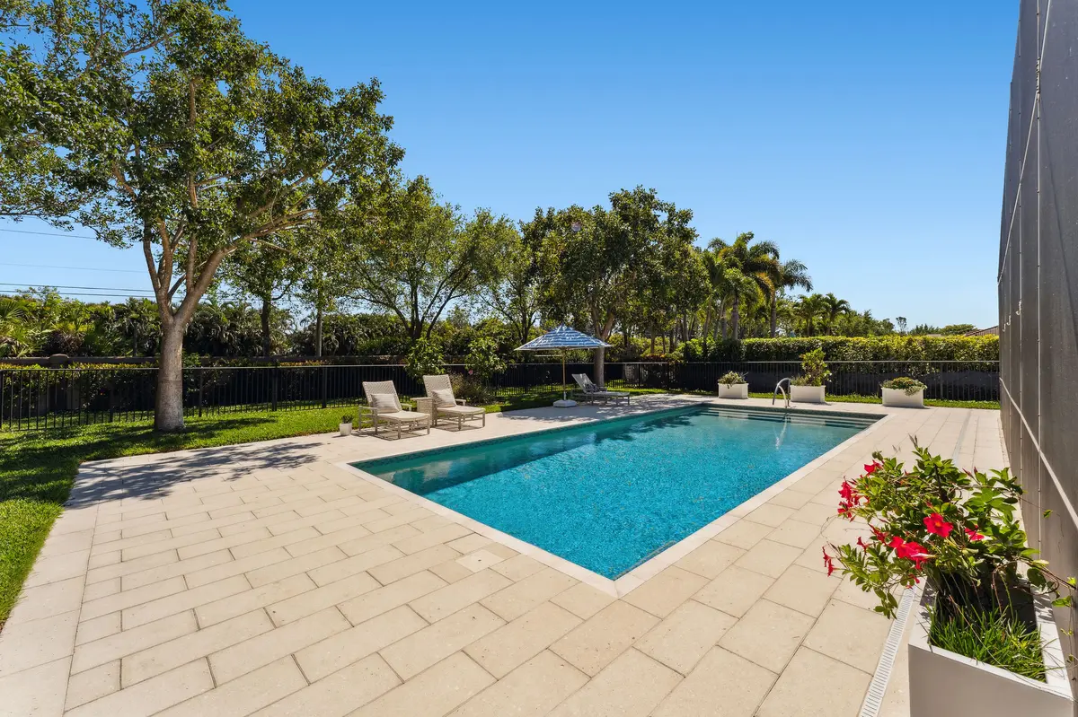 9362 Isles Cay Dr, Delray Beach, FL 33446-9645