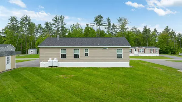 41 Red Oak DR, Turner, ME 04282
