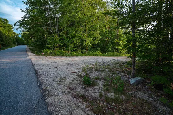 R16-13.2 Ellingwood RD, Paris, ME 04281