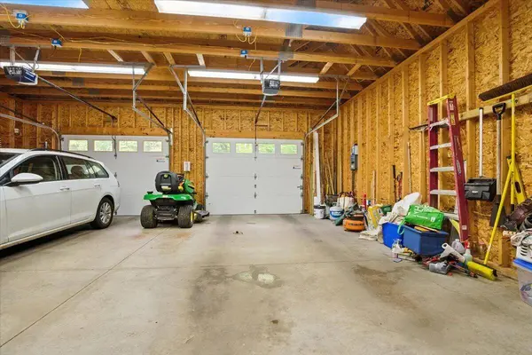 67 Toothaker RD, Richmond, ME 04357