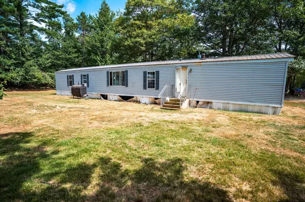 40 Webber Brook RD, Oxford, ME 04270