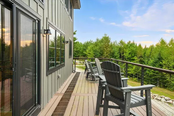 83 Outlook RD, Woodstock, ME 04219