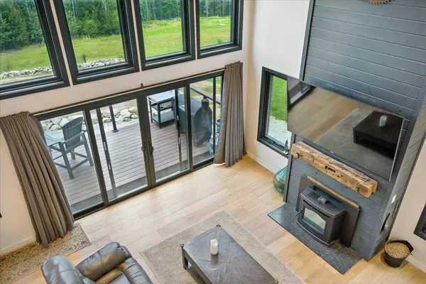 83 Outlook RD, Woodstock, ME 04219