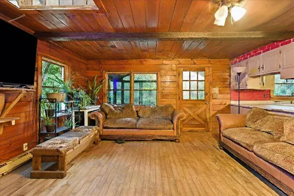 189 Souther RD, Livermore Falls, ME 04254