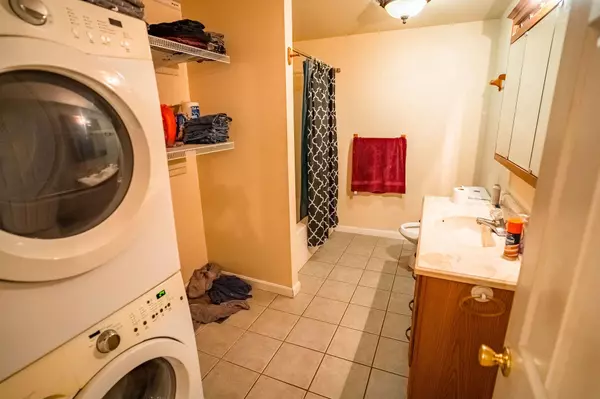 11 Dustin DR, Sabattus, ME 04280