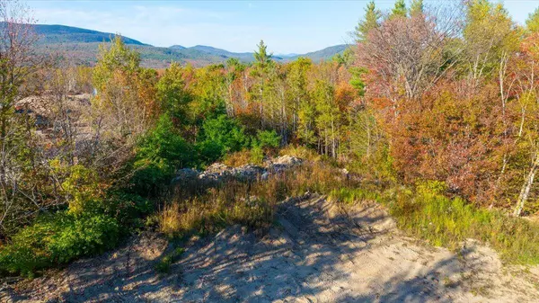 729 Main ST, Sumner, ME 04292