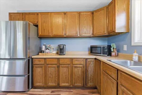 108 Alpine ST, Norway, ME 04268