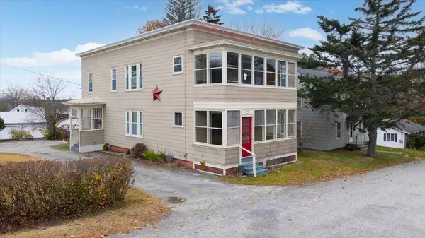 23 Janelle ST, Lewiston, ME 04240