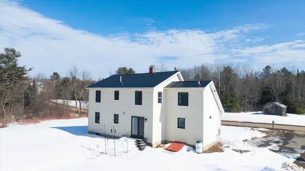 59 Vanner RD, Washington, ME 04574