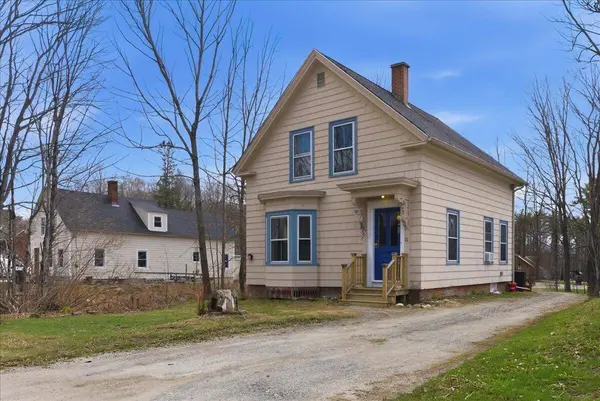 11 Elmwood RD, Auburn, ME 04210