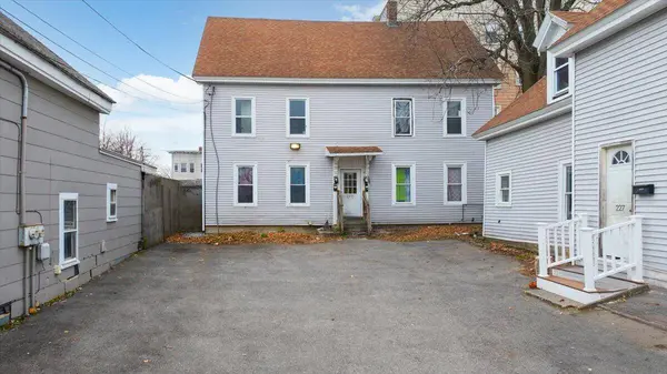 227 Blake ST, Lewiston, ME 04240