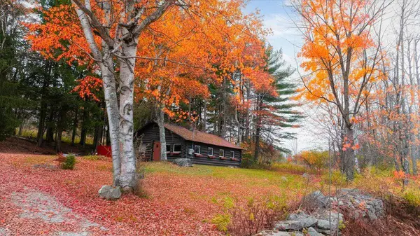 442 Norway Center RD, Norway, ME 04268
