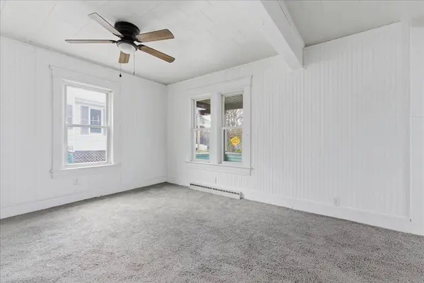 34 Otis ST, Livermore Falls, ME 04254