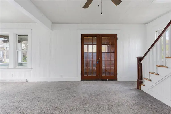 34 Otis ST, Livermore Falls, ME 04254
