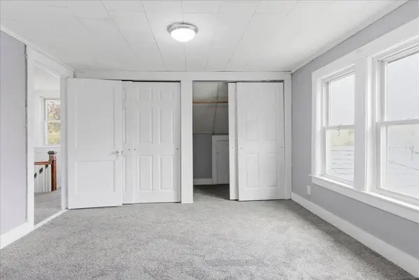 34 Otis ST, Livermore Falls, ME 04254