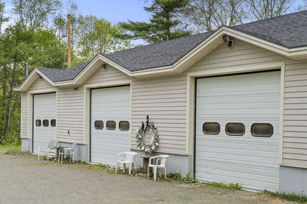 1773 Hudson RD, Hudson, ME 04449