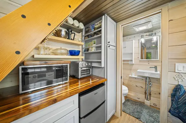 1773 Hudson RD, Hudson, ME 04449
