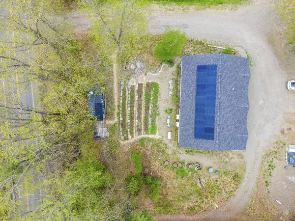 1773 Hudson RD, Hudson, ME 04449