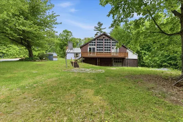 89 Bryant RD, Buckfield, ME 04220