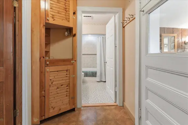 89 Bryant RD, Buckfield, ME 04220