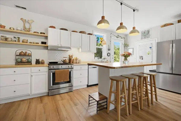 621 W Auburn RD, Auburn, ME 04210