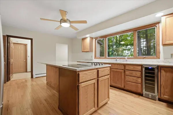 66 Dawes AVE, Auburn, ME 04210