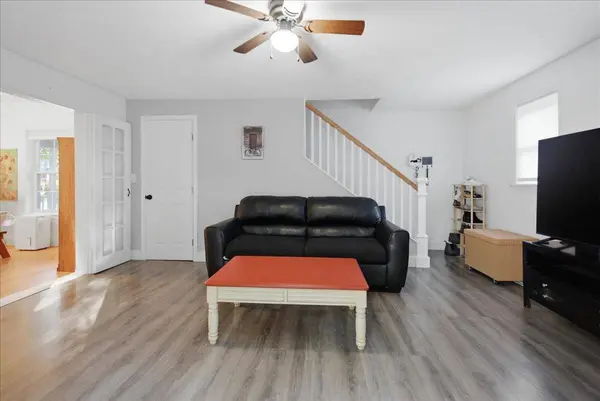 1 Dell CT, Auburn, ME 04210