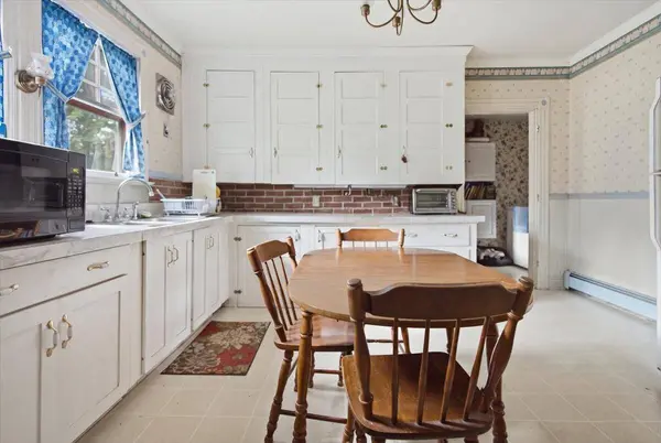 27 W Dartmouth ST, Auburn, ME 04210