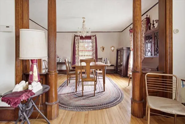 27 W Dartmouth ST, Auburn, ME 04210