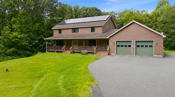 550 Bog RD, Vassalboro, ME 04989