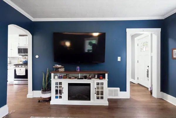 36 Winter ST, Lewiston, ME 04240