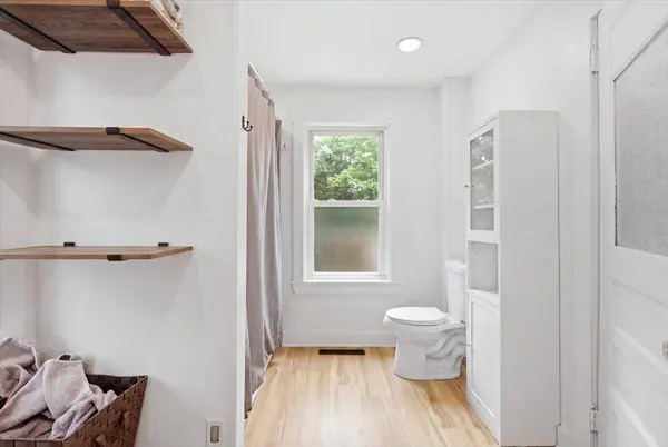 36 Winter ST, Lewiston, ME 04240