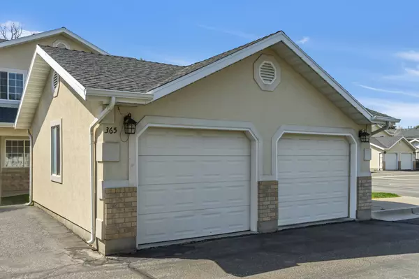 North Ogden, UT 84414-7252,365 E 2300 N