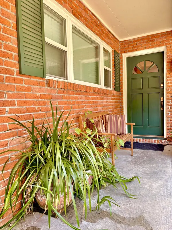 320 Emerson Dr., Hattiesburg, MS 39401