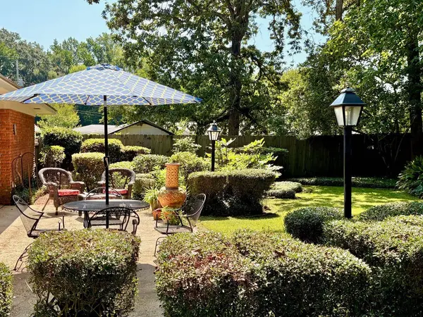 320 Emerson Dr., Hattiesburg, MS 39401