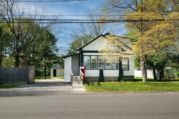 3 Adams Road, Central Islip, NY 11722