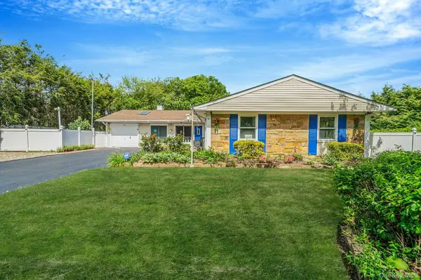 5 Tawny PASS, South Setauket, NY 11720