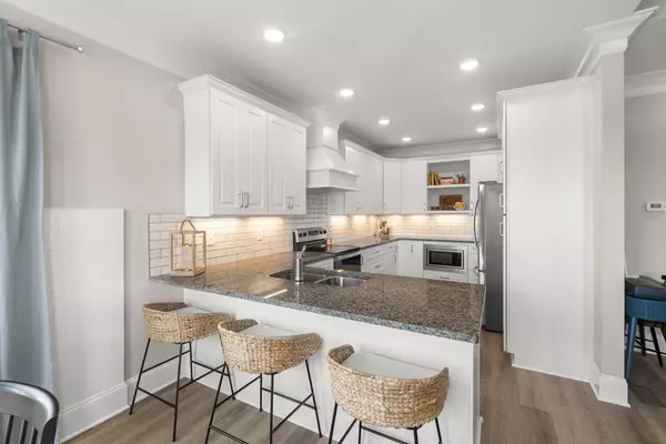 1825 Templow Rd, Bethpage, TN 37022