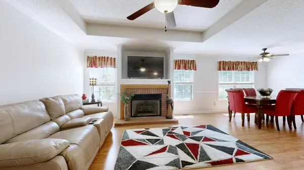 597 Edinburgh Way, Clarksville, TN 37043