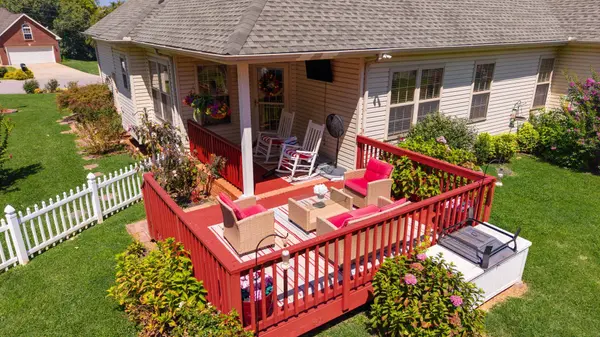 597 Edinburgh Way, Clarksville, TN 37043