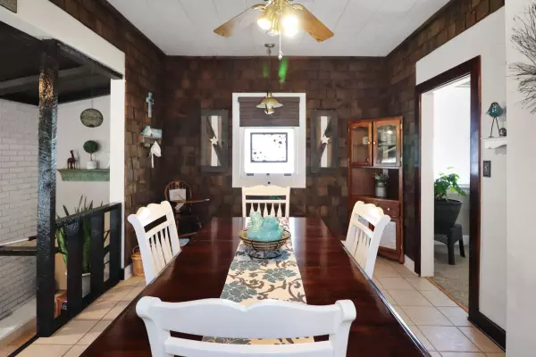 515 N Washington ST, Mexico, MO 65265