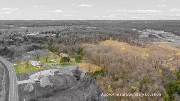 7559 State road z, Fulton, MO 65251