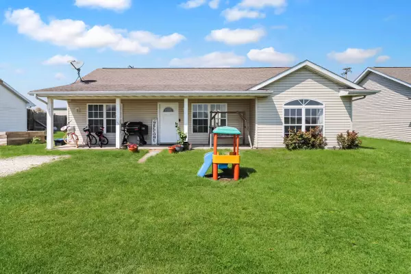 425 E Peace ST, Auxvasse, MO 65231