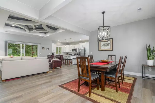 5600 Sweet springs CT, Jefferson City, MO 65109