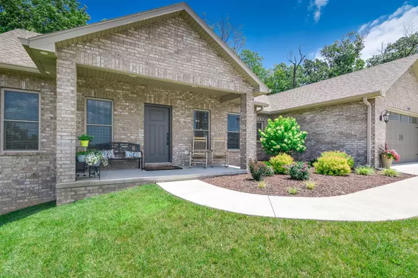 5600 Sweet springs CT, Jefferson City, MO 65109