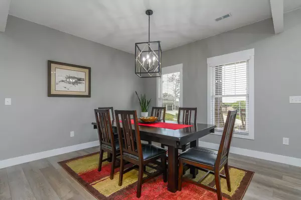 5600 Sweet springs CT, Jefferson City, MO 65109