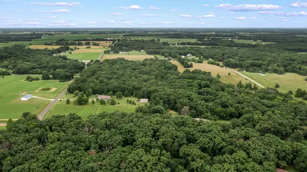 3617 State rd e, Auxvasse, MO 65231