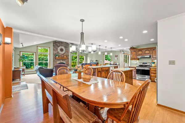 4020 County road 216, Fulton, MO 65251