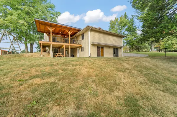 4020 County road 216, Fulton, MO 65251